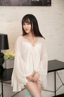 美女搞鸡视频